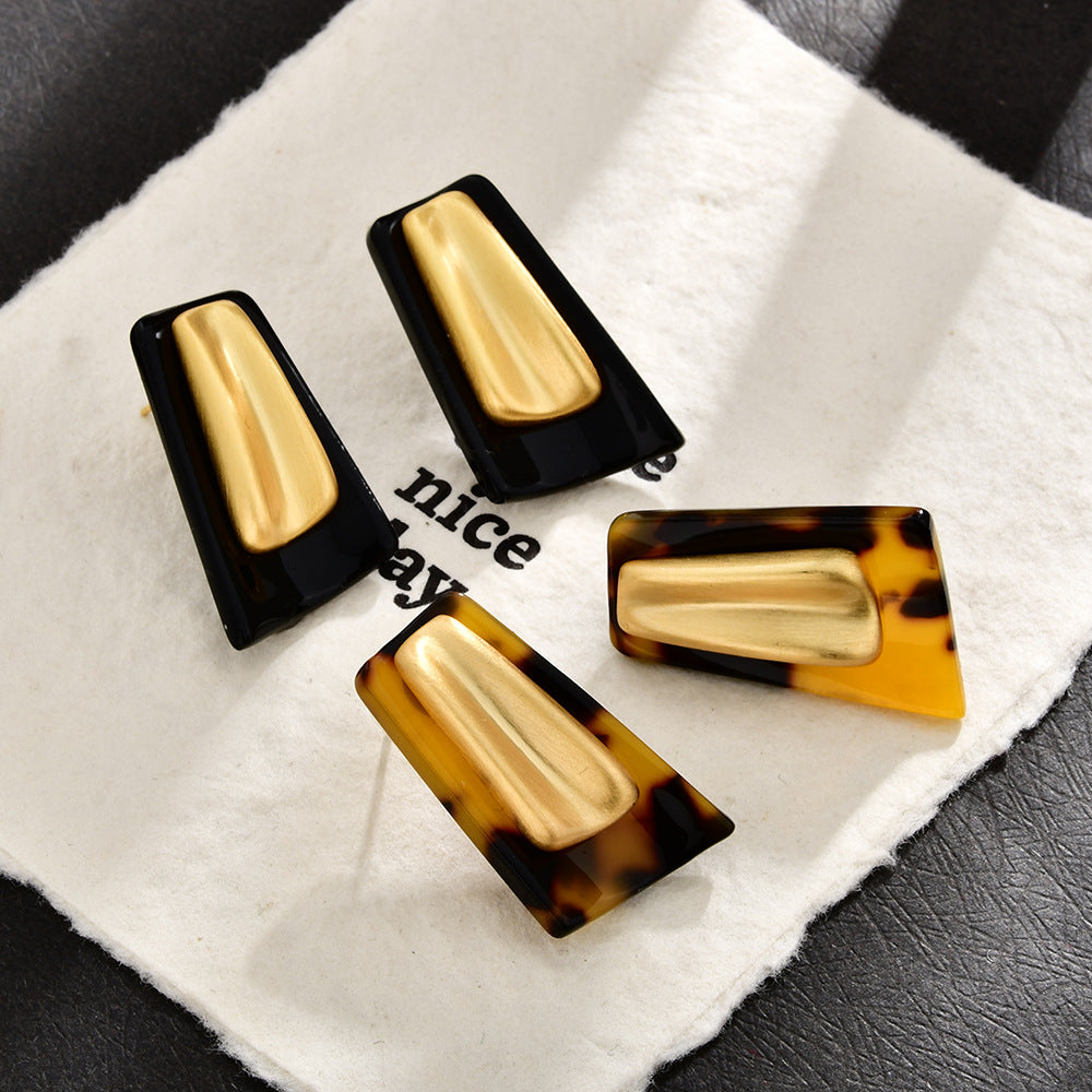 Women's Fashion Personality Geometry Commuter For Cold Style Stud Earrings