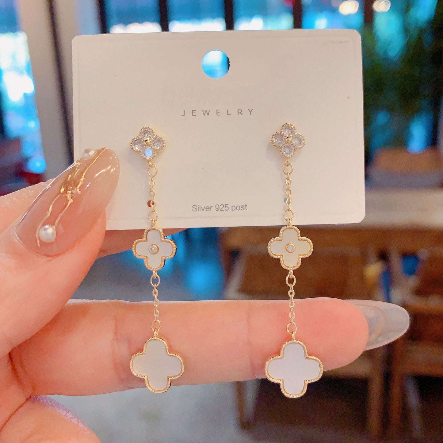 Natural Shell Clover Petal Personality Sier Earrings