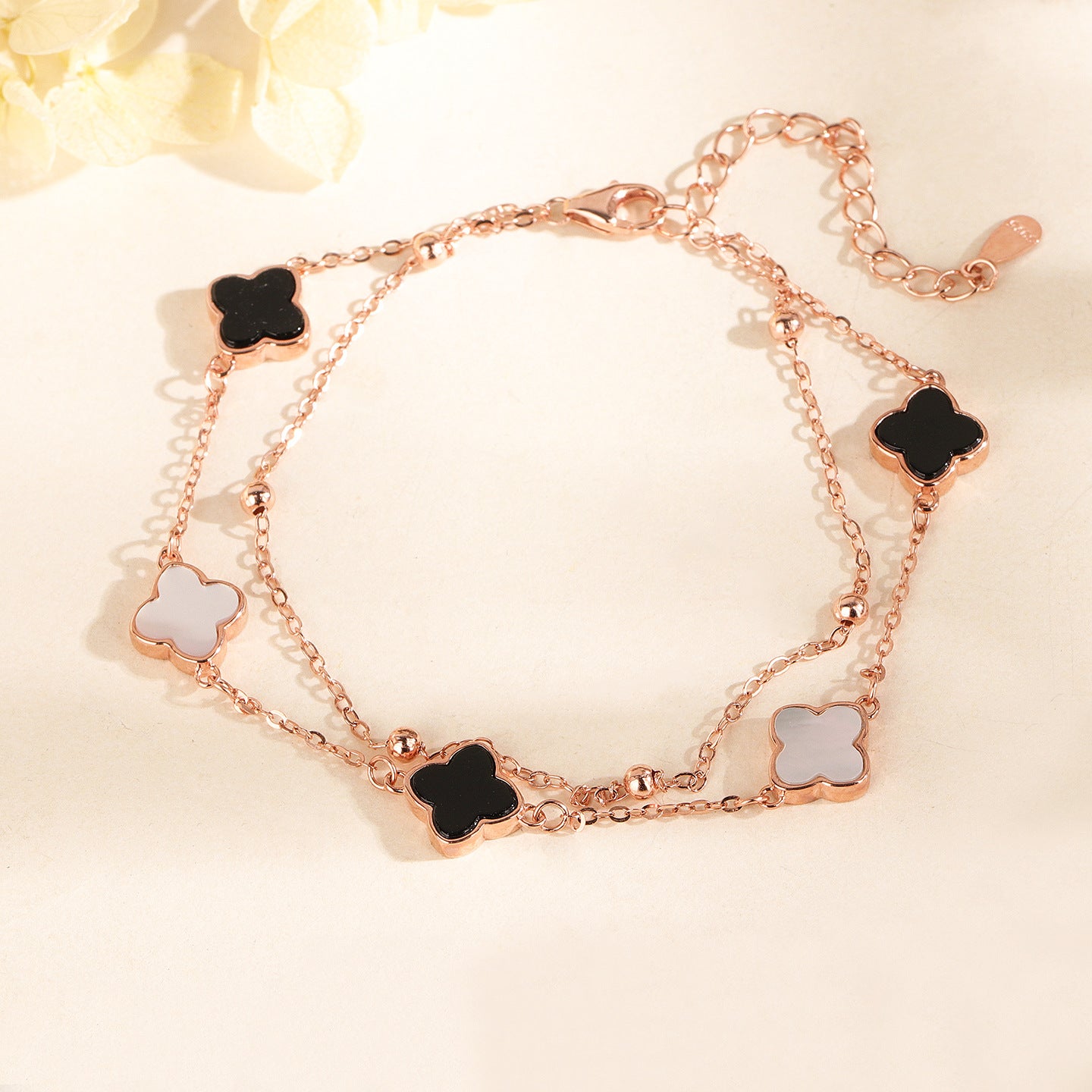 Women's Sterling Sier Clover Light Luxury Minority Bracelets