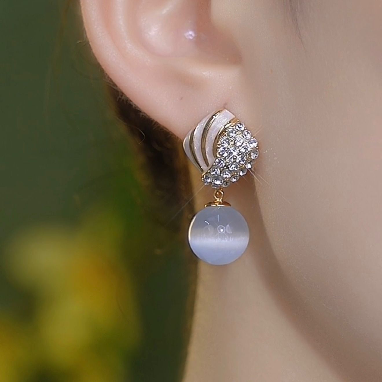 Women's Diamond Entry Lux Elegant Opal Fashionable Earrings