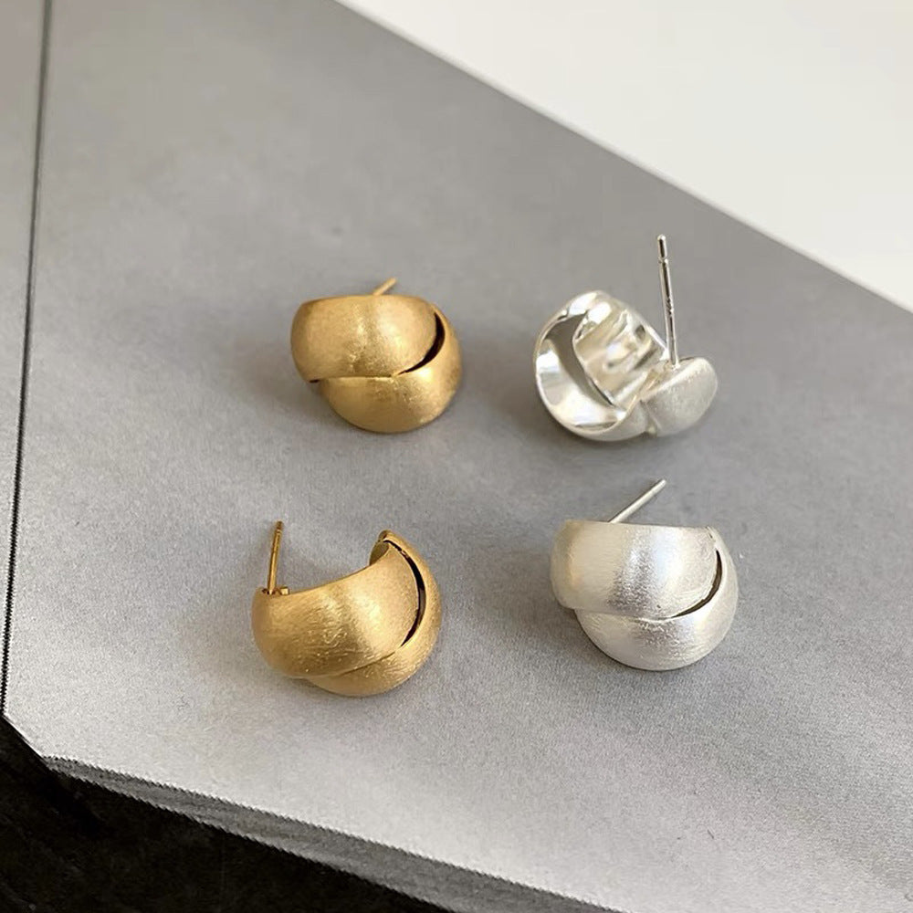 Brushed Golden Staggered High-grade Frosty Style Earrings