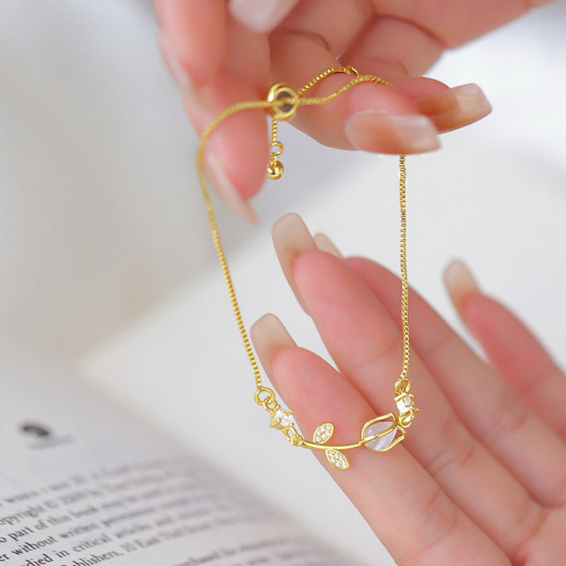 Titanium Steel Tulip Pull-out Female Niche Adjustable Bracelet