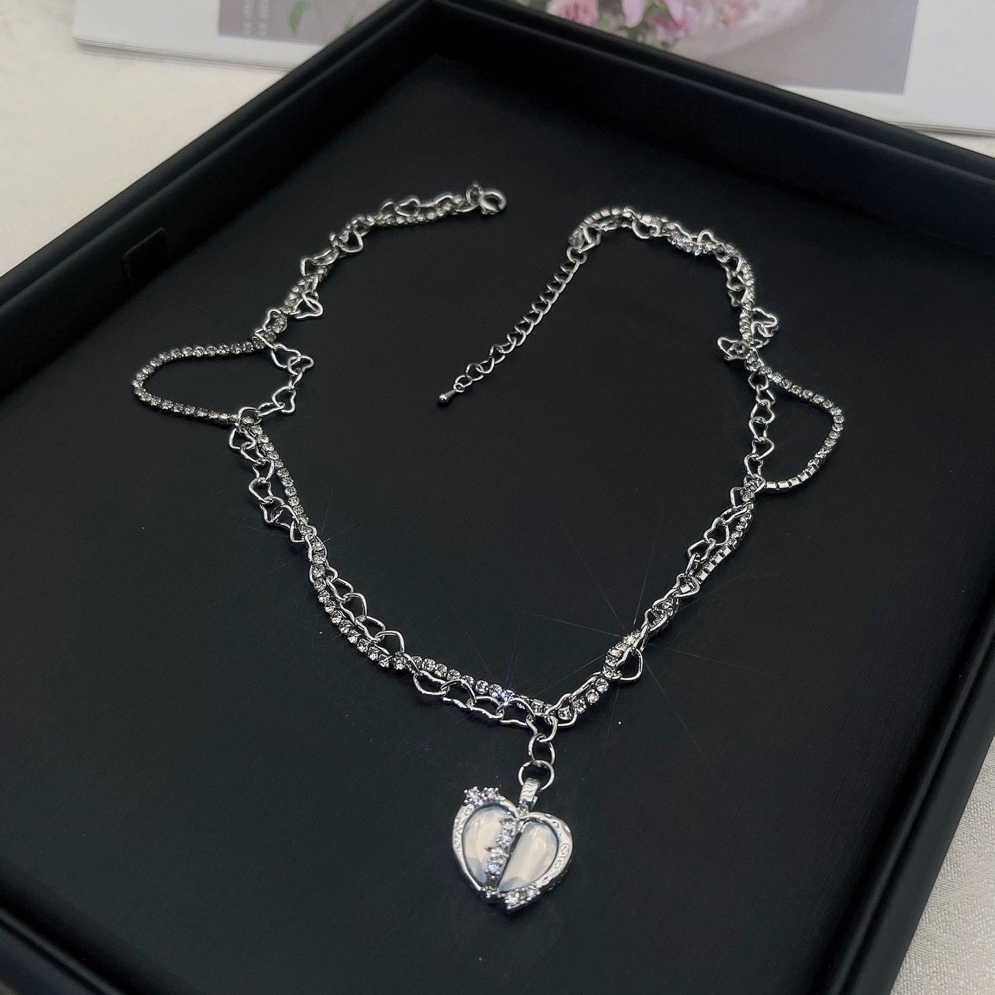 Niche Design Rhinestone Love Chain Heart-shaped Necklaces