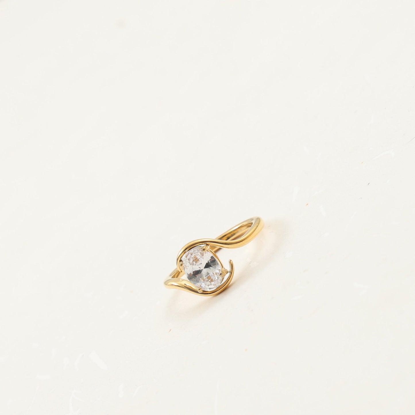 Oval Zircon Titanium Steel Gold Plating Ring