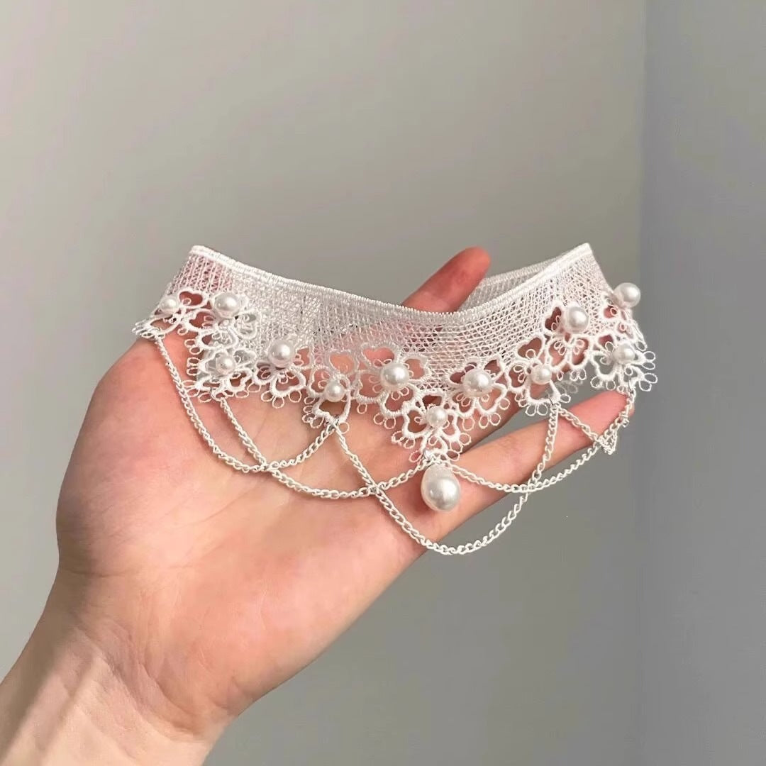 Retro Simple Pearl Lace Short Female Collar
