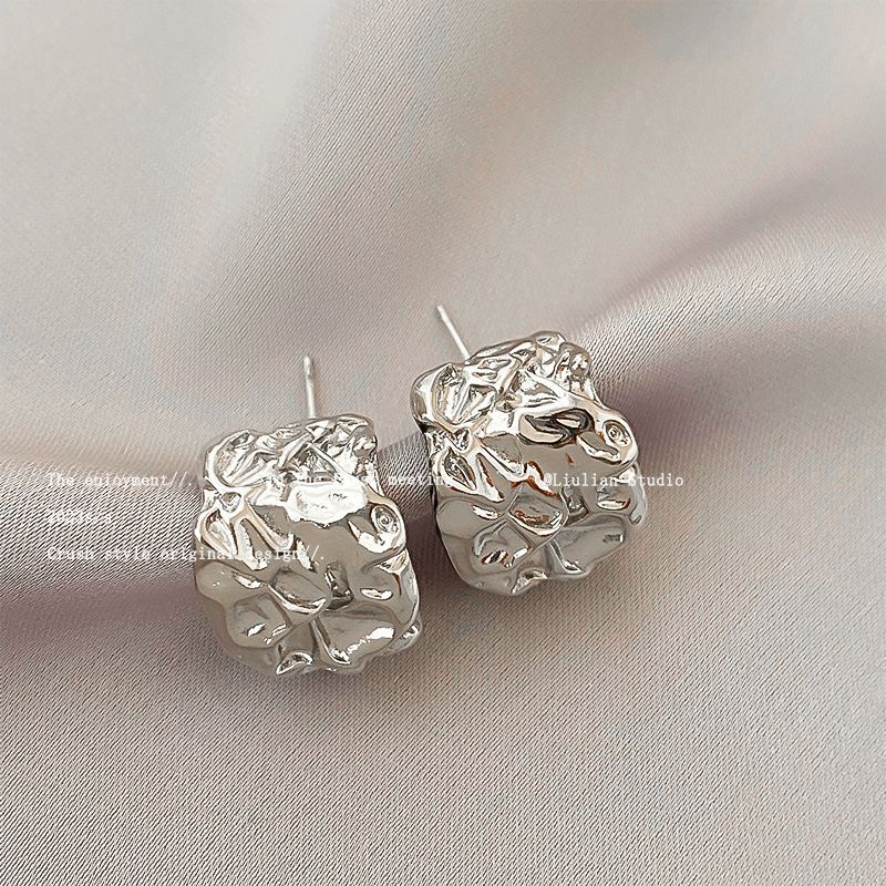 Temperament Niche Ear Jewelry Light Luxury Earrings