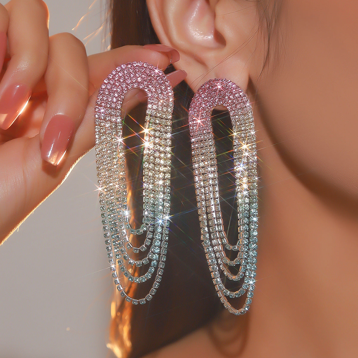 Women's Luxurious Style Shiny Rhinestone Long Fashion Gradient Multicolored Tassel Earrings