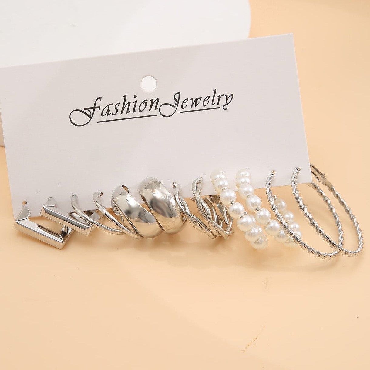 Women's Geometric Type Alloy Pearl Suit Pairs Fashionable Rings