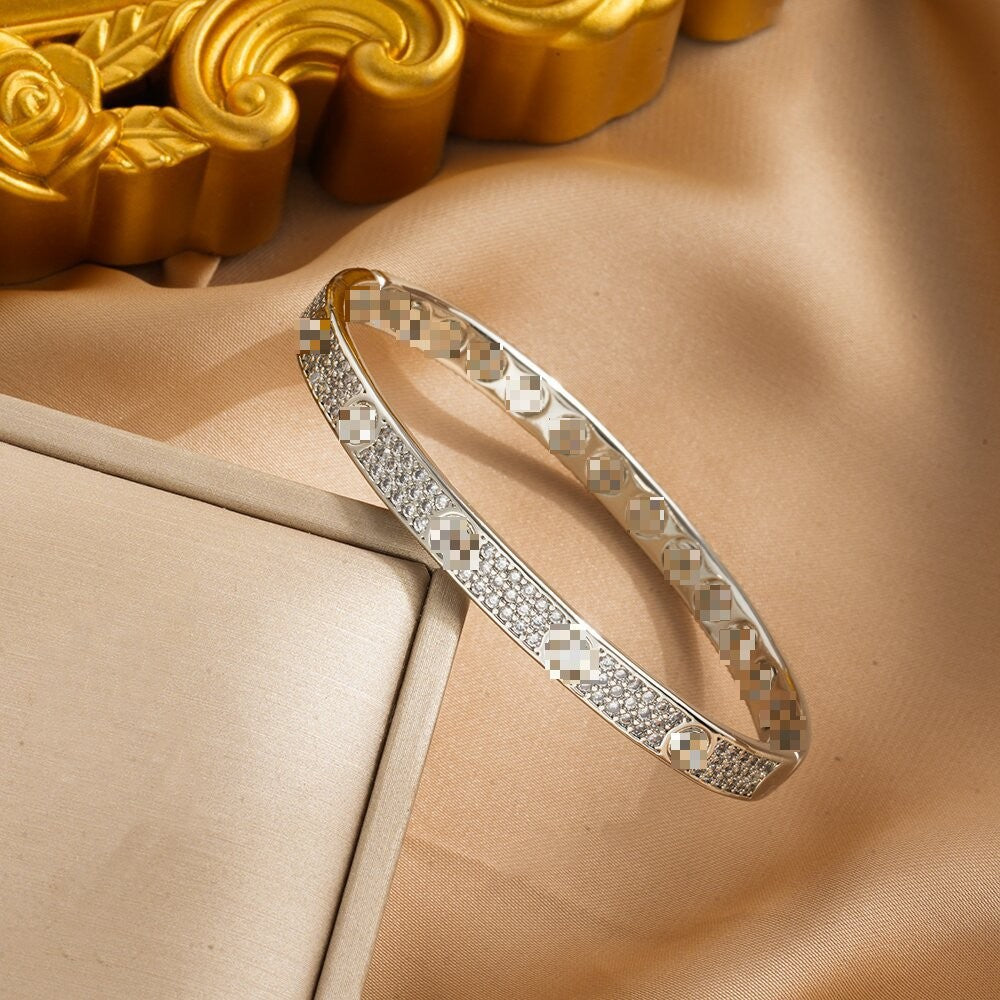Women's Three-row Drill Starry Open-ended High Sense Affordable Luxury Bracelets