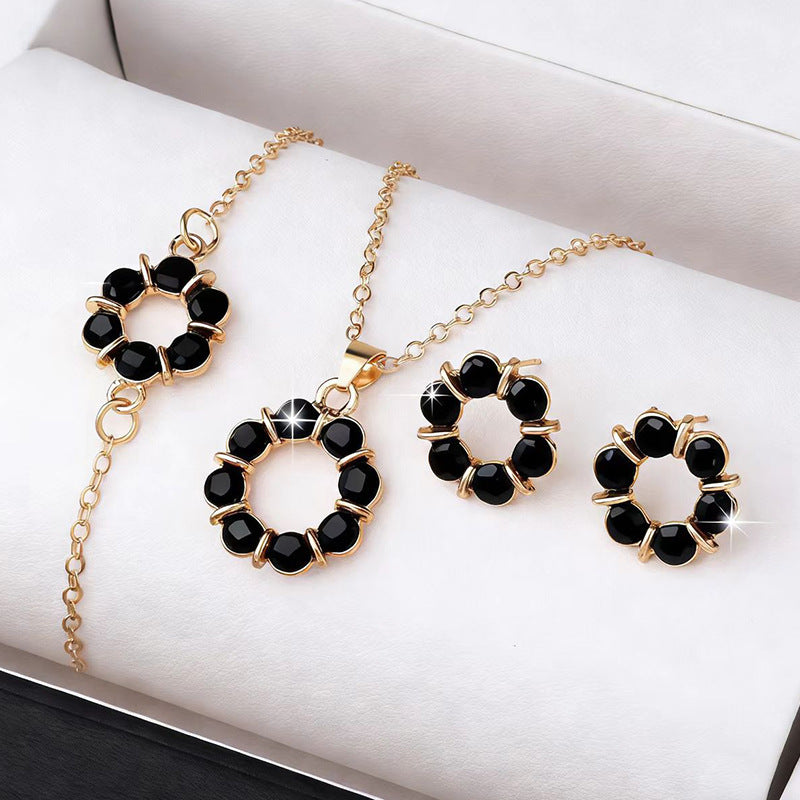 Women's Flower Circle Diamond Niche Design For Jewelry Set
