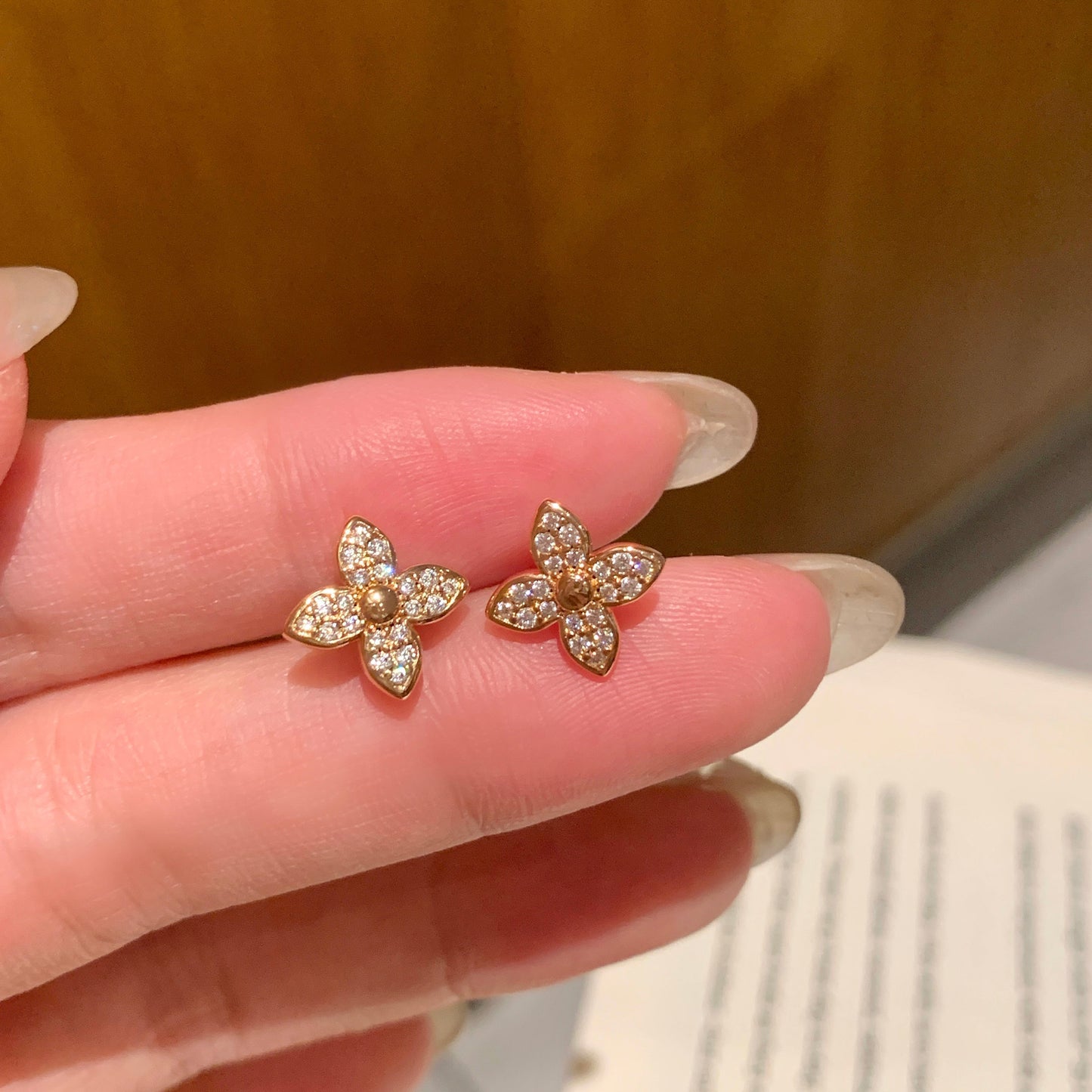 Women's Needle Real Gold Plating Diamond Four Earrings