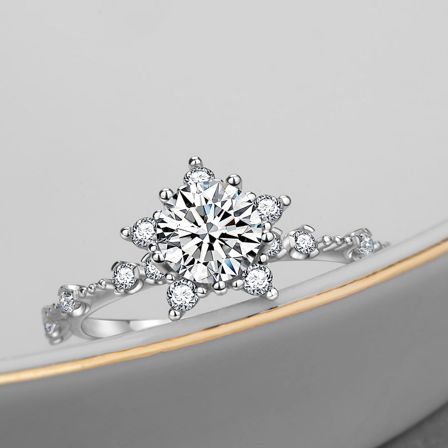 Women's Karat Little Star Artificial Diamond Bright Ring