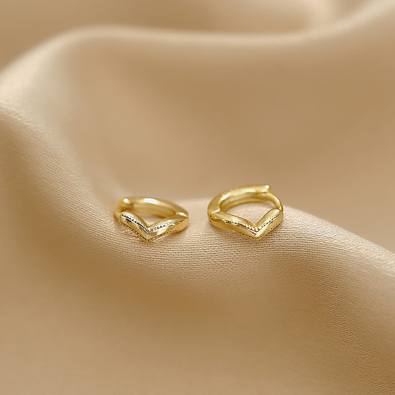 Women's Design Sense Temperamental Niche Small Bone Stud Earrings