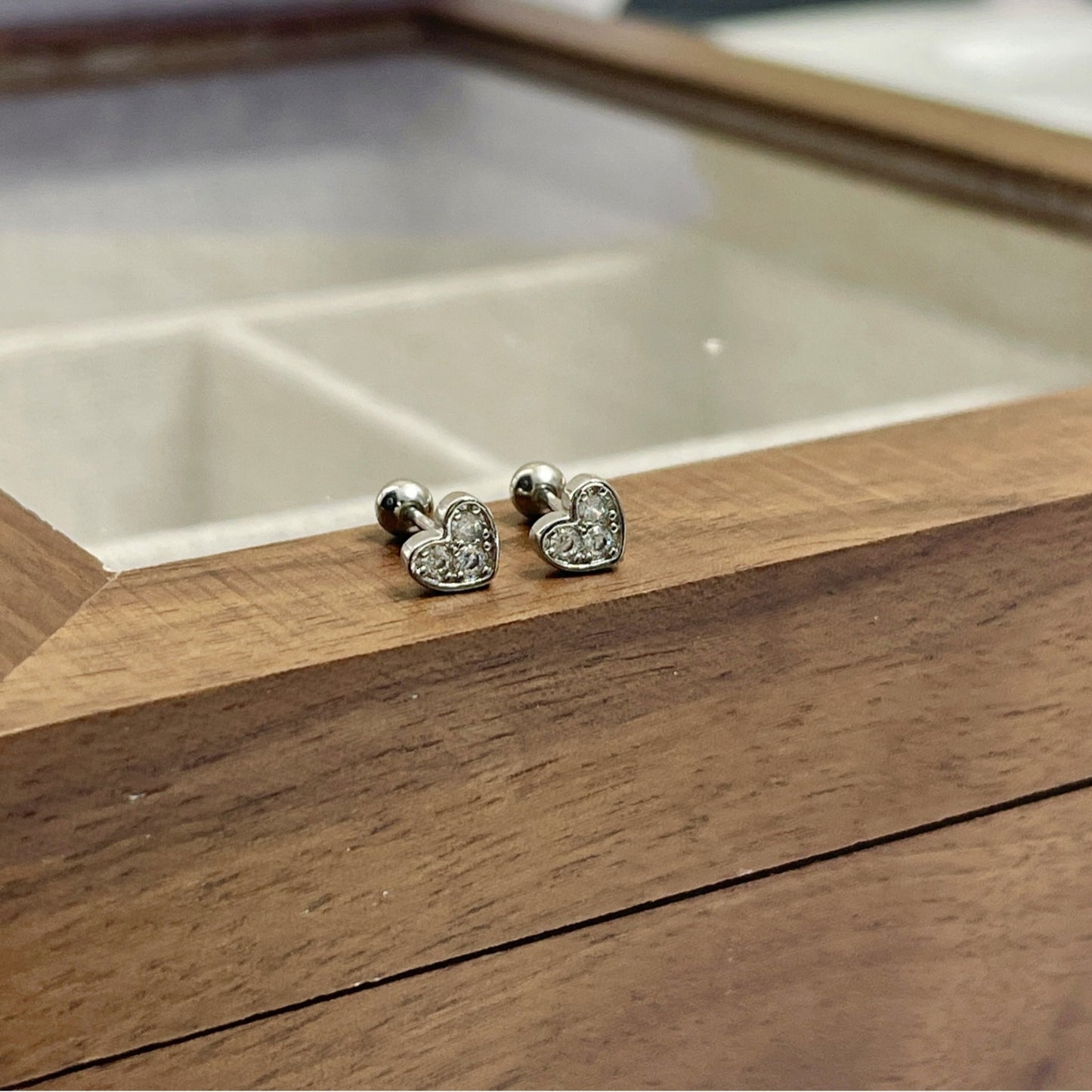 Women's Mini Love Heart Zircon Ear Bone Fresh Stud Earrings