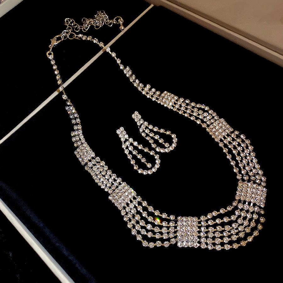 Women's Exquisite Clavicle Chain Light Luxury High-grade Earrings