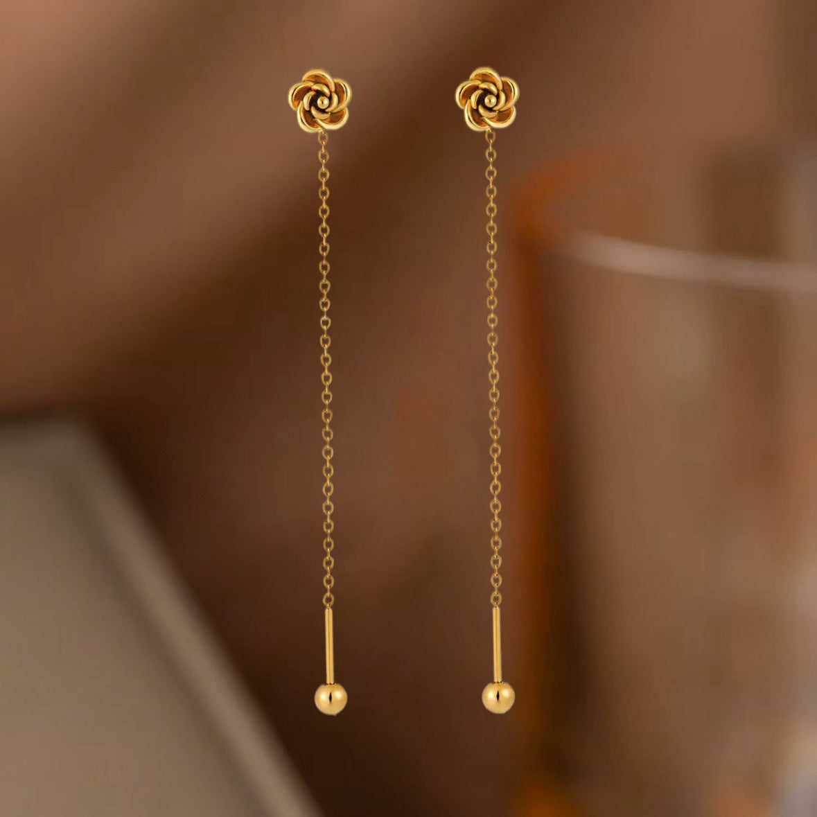 Women's Titanium Steel Rose Flower Fashion Simple High-grade Earrings