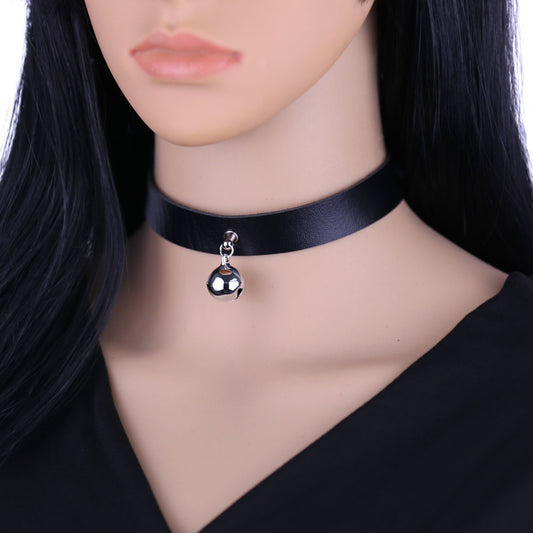 Exquisite Fresh Pan Short Water Drop Neck Band Pendants