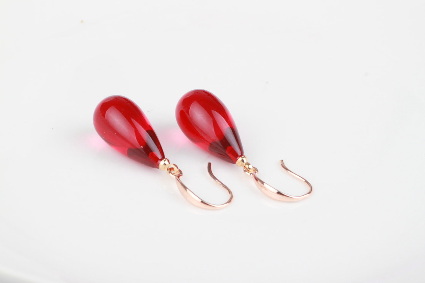 Women's Yellow Chicken Grease Old Honey Matching Wine Red Blood Amber Earrings
