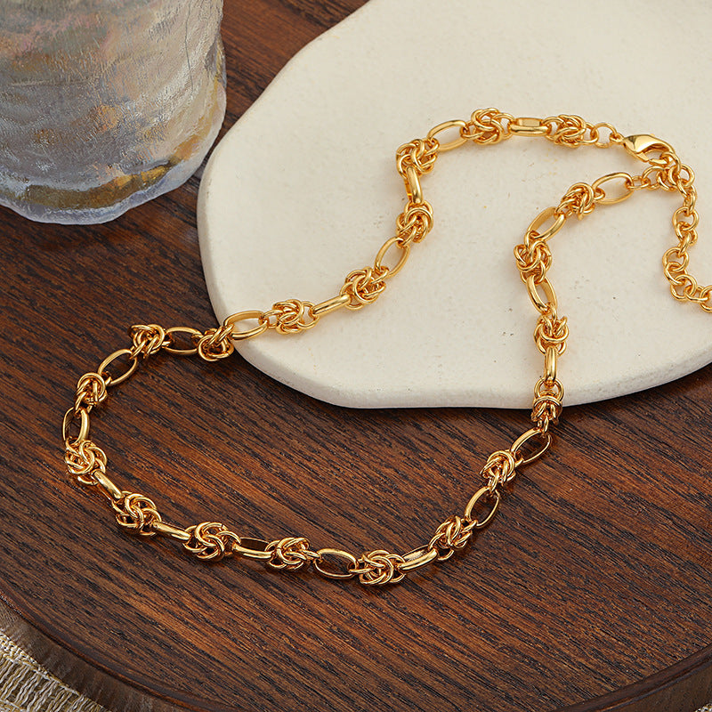 Women's Personalized Hip Hop Gold Knotted Sweater Chain Fashion Necklaces