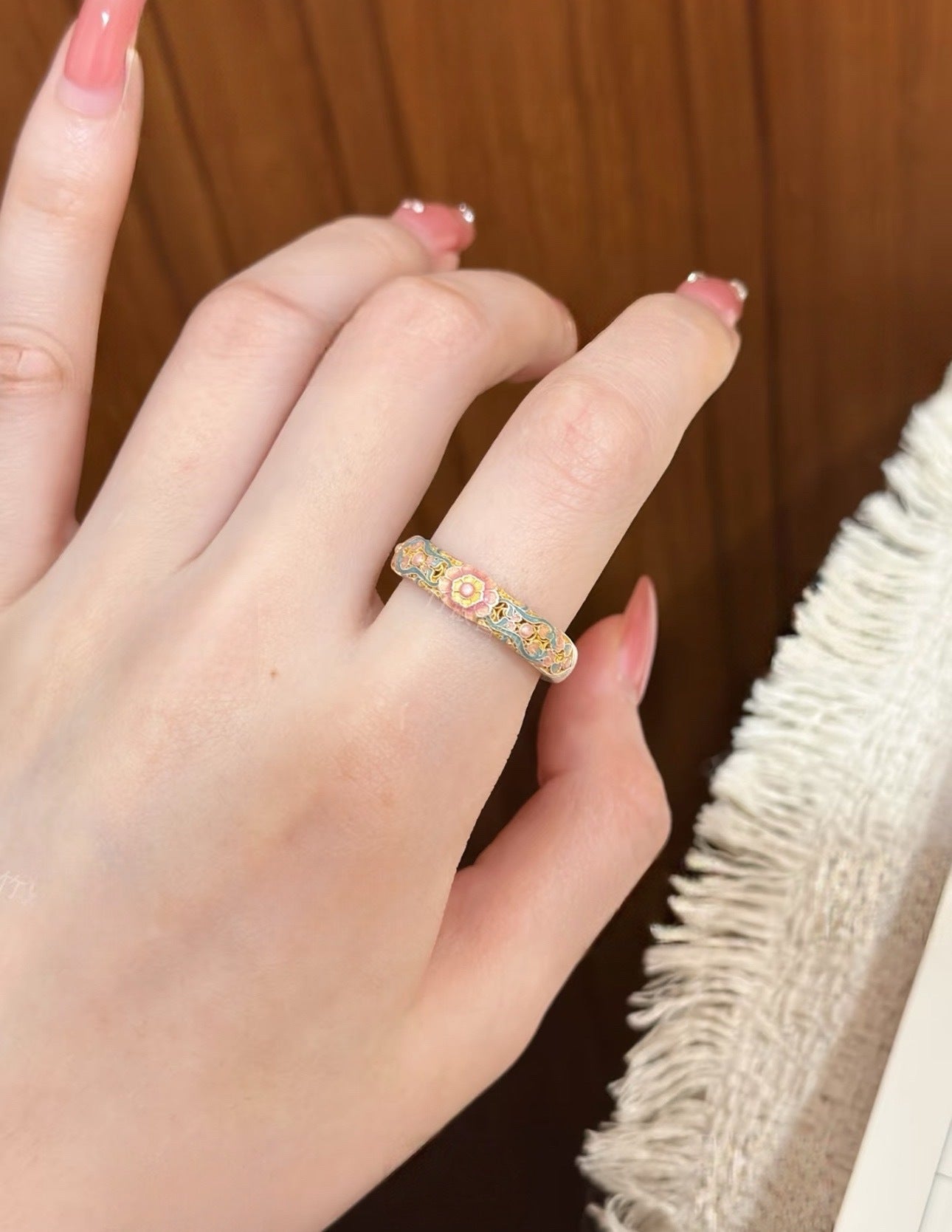 Women's Enamel Begonia Niche High-grade Light Luxury Ring