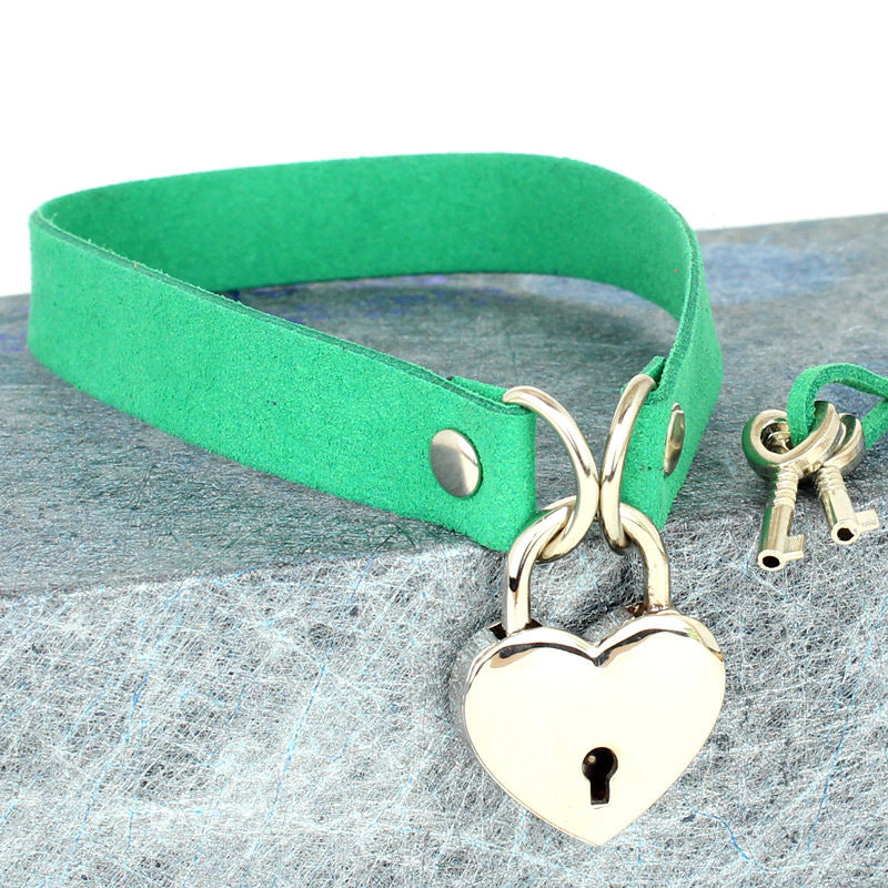 Binding Peach Heart Lock Neck Band Necklaces