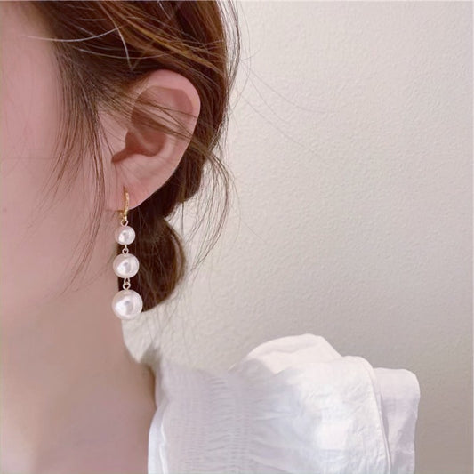 Red Ball Festive Female Temperament Long Tassel Earrings