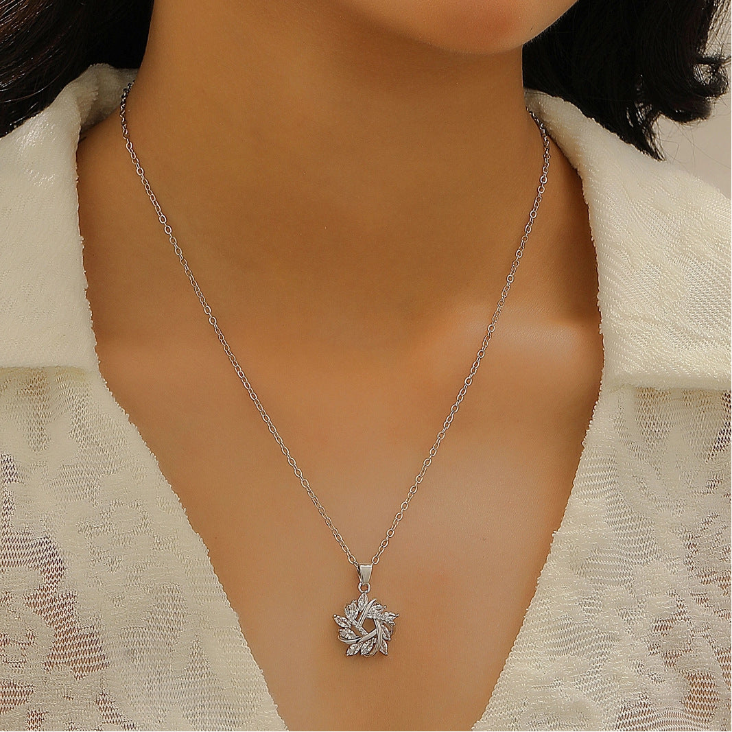 Graceful Full Diamond Alloy Snowflake Ear Valentine's Jewelry Set