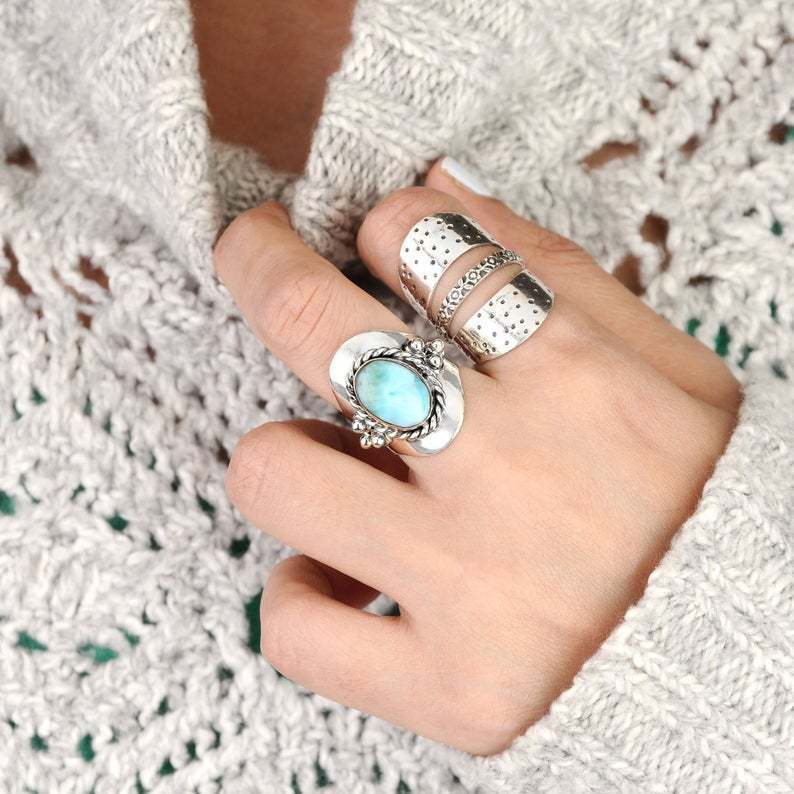 Attractive Innovative Sier Grid Bohemian Emerald Rings