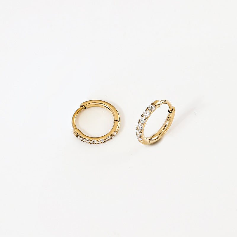 High Quality Carved Stainless Steel Studded With Zircon Titanium Earrings
