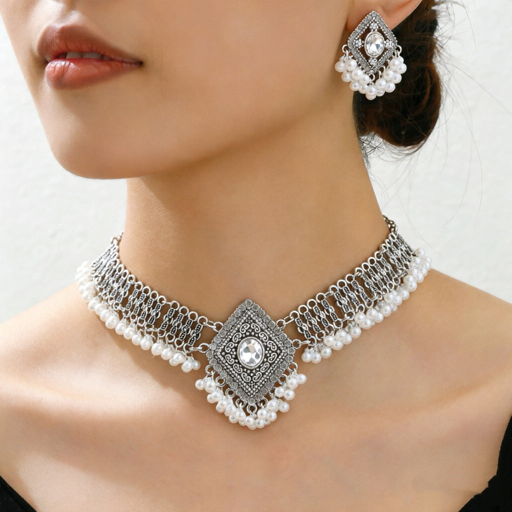 Style Retro Diamonds Pearl Suite Bridal Jewelry Set
