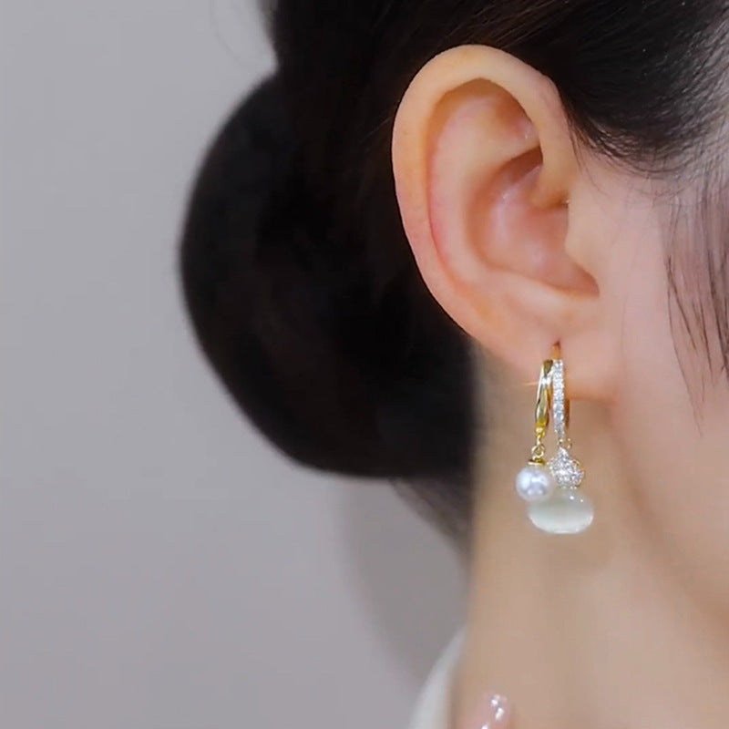 Women's For Design Fashion Micro Inlay Ear Clip Temperament Earrings