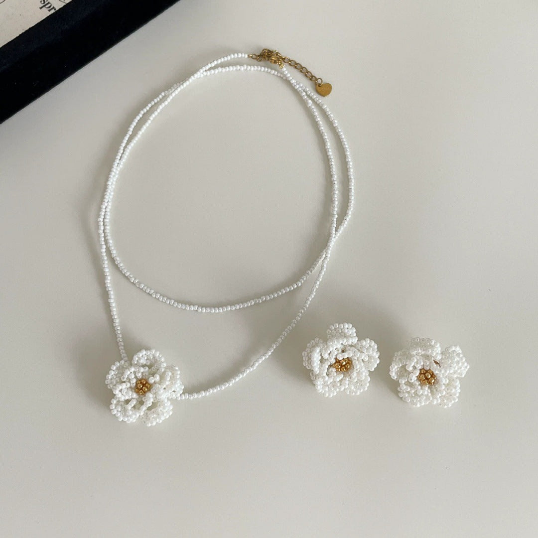 Women's Camellia French Handmade Bead Light Luxury High-grade Flower Rings