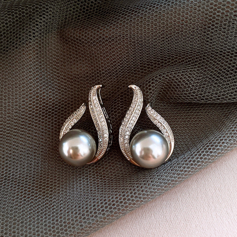 French Flash Zircon Flower Pearl Light Luxury Earrings