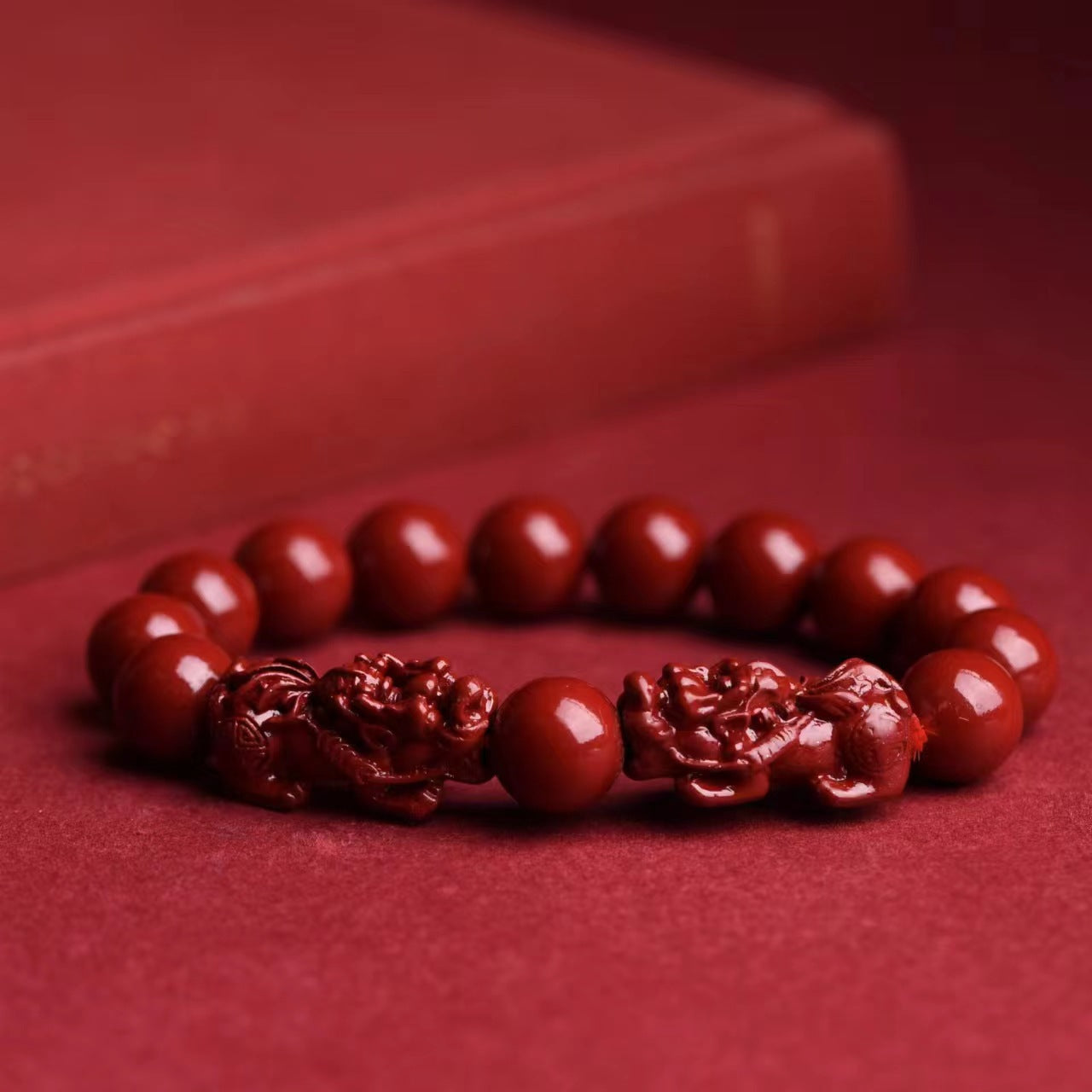 Women's & Men's Cinnabar Purple Gold Sand Single Circle Simple Buddha Beads Light Bracelet