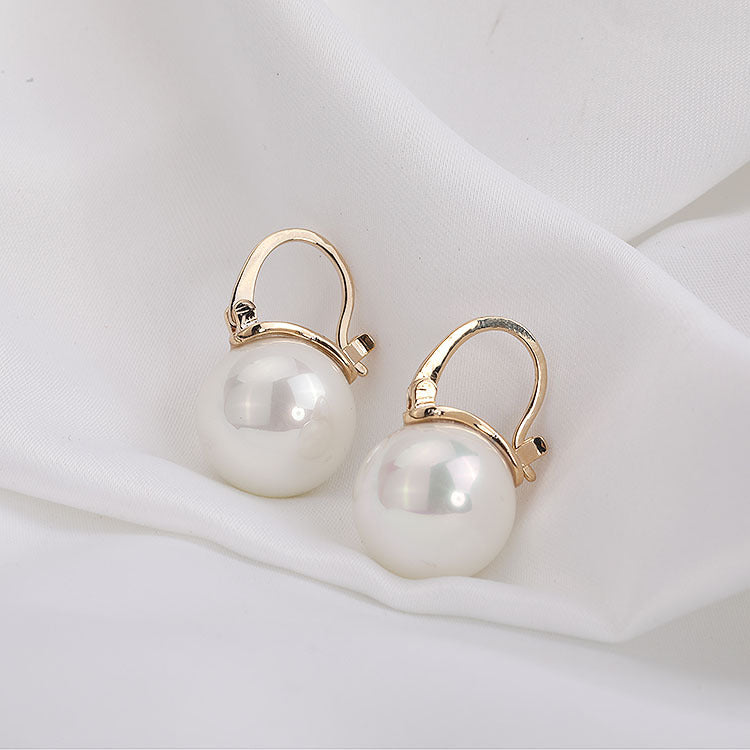 Dong Retro Style Simple Graceful Clip Pearl Rings