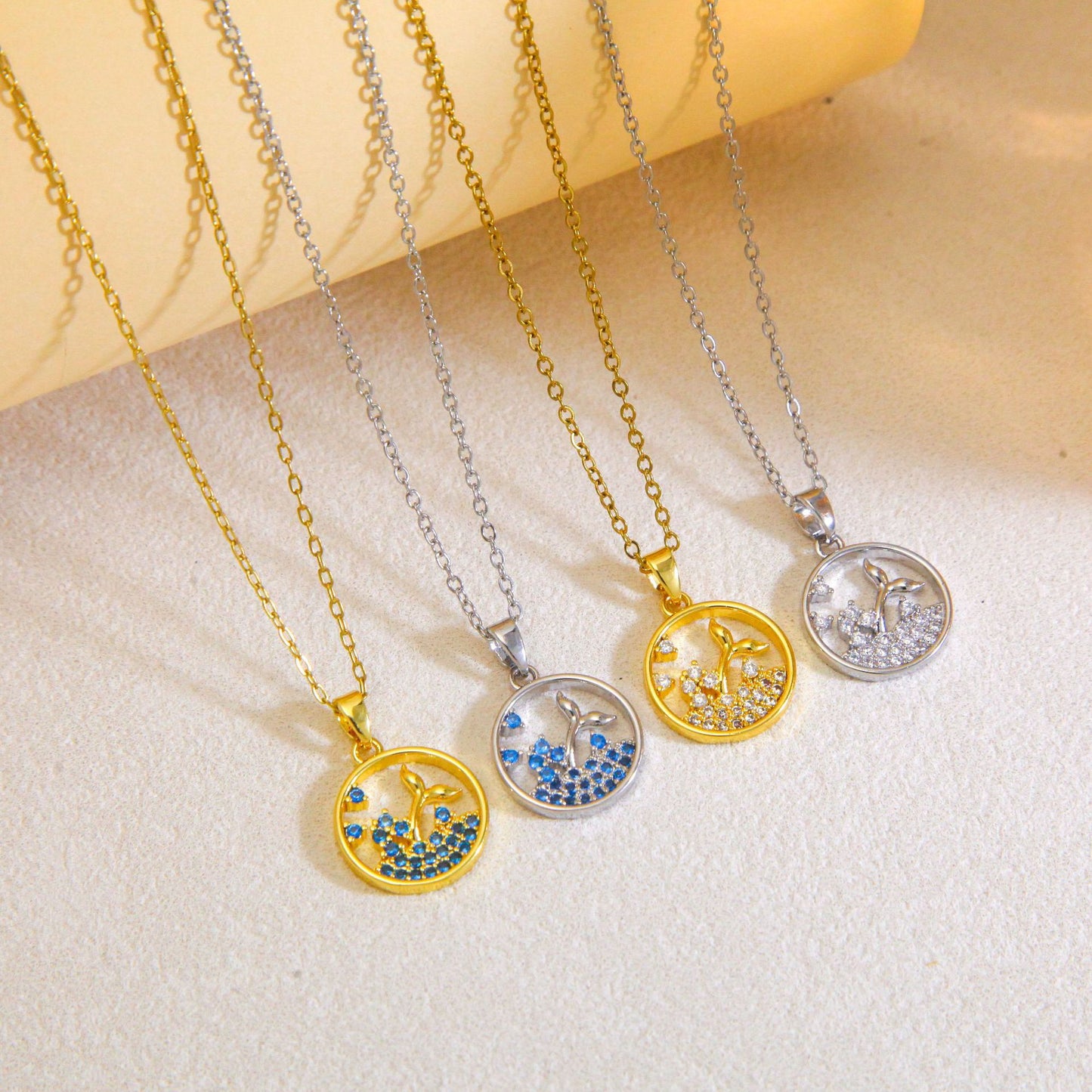 Versatile Ocean Style Fishtail Light Luxury Necklace