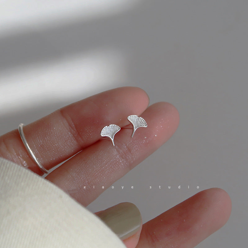 Women's Bone Niche Clips Light Luxury Elegant Stud Earrings