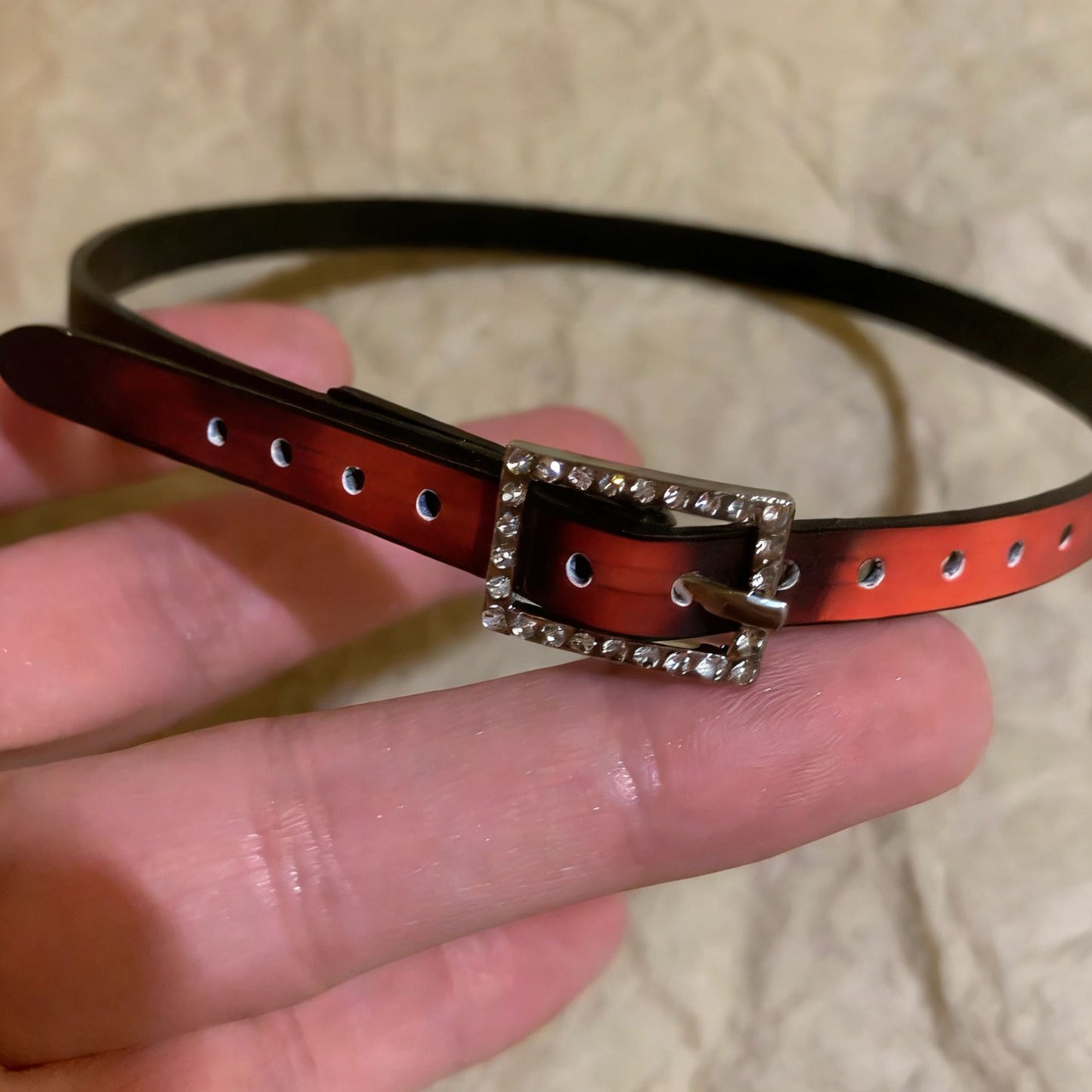 Women's Warm Color Changing Leather Hot Senior Clavicle Collar