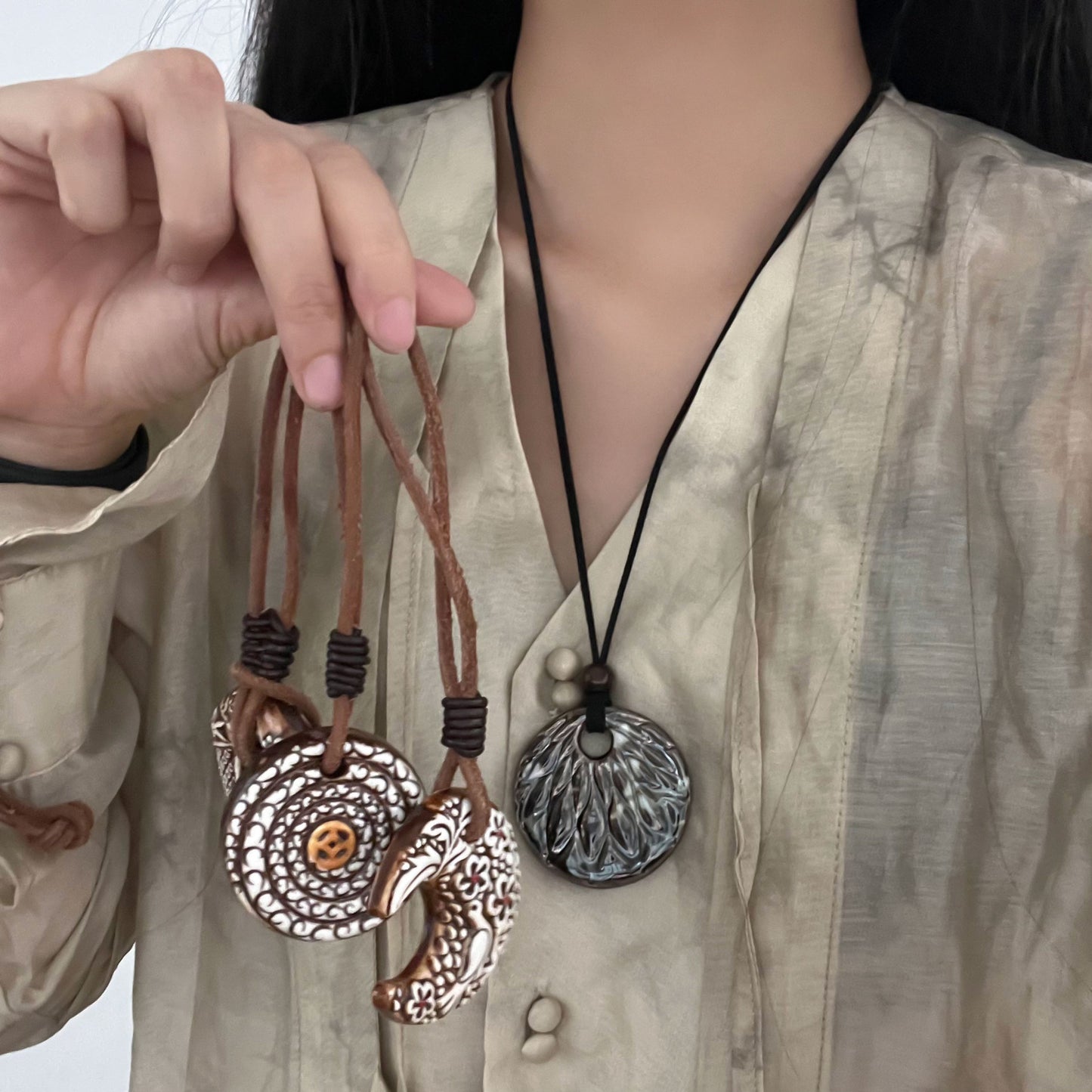 Circle Ceramic Female Waste Soil Sweater Chain Retro Necklaces