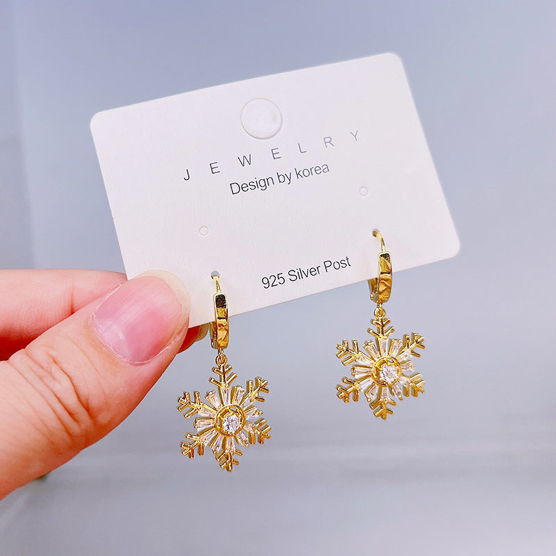 Tree Zircon Design Rotatable Snowflake Running Earrings