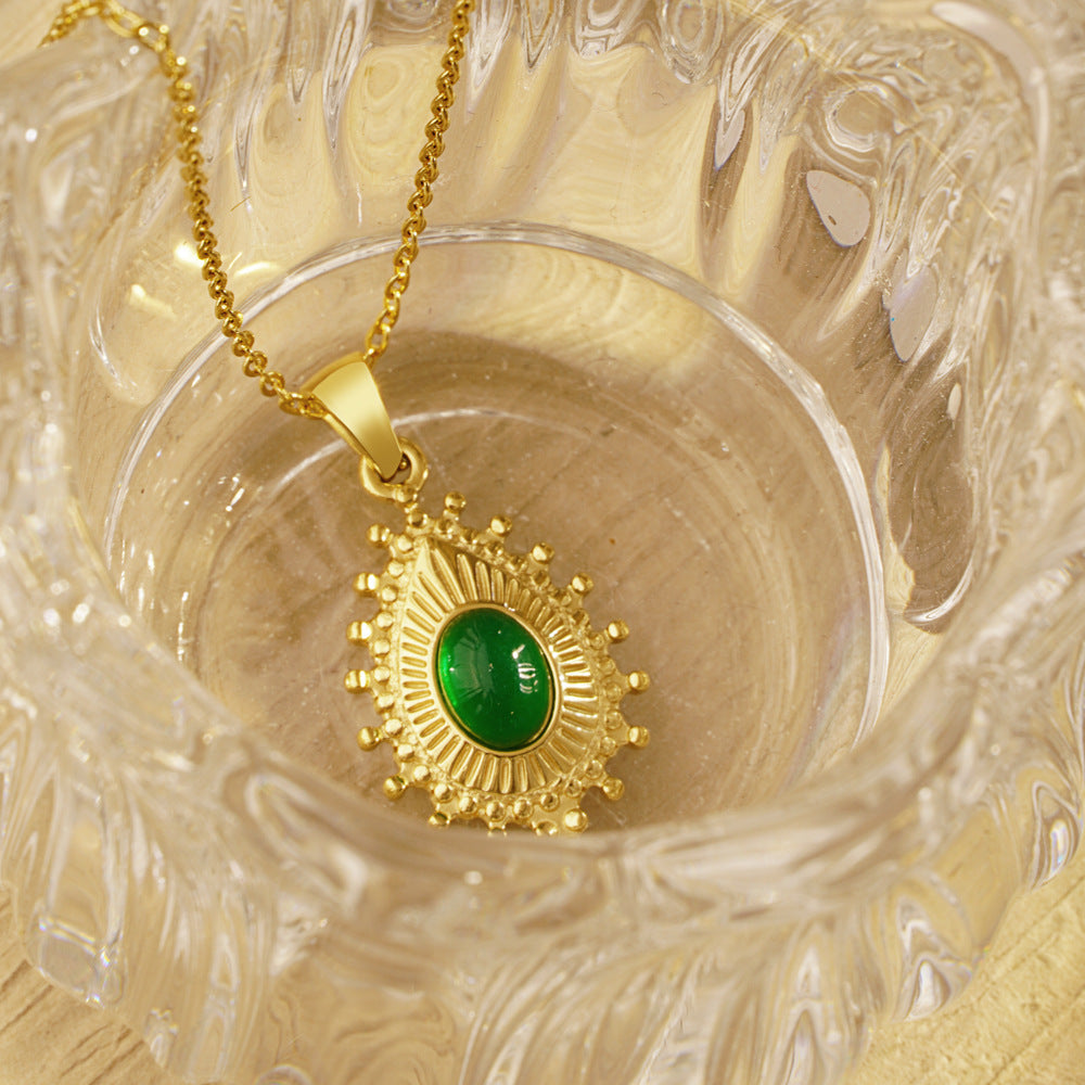 Women's Retro Emerald Oval Personalized Stainless Steel Necklaces