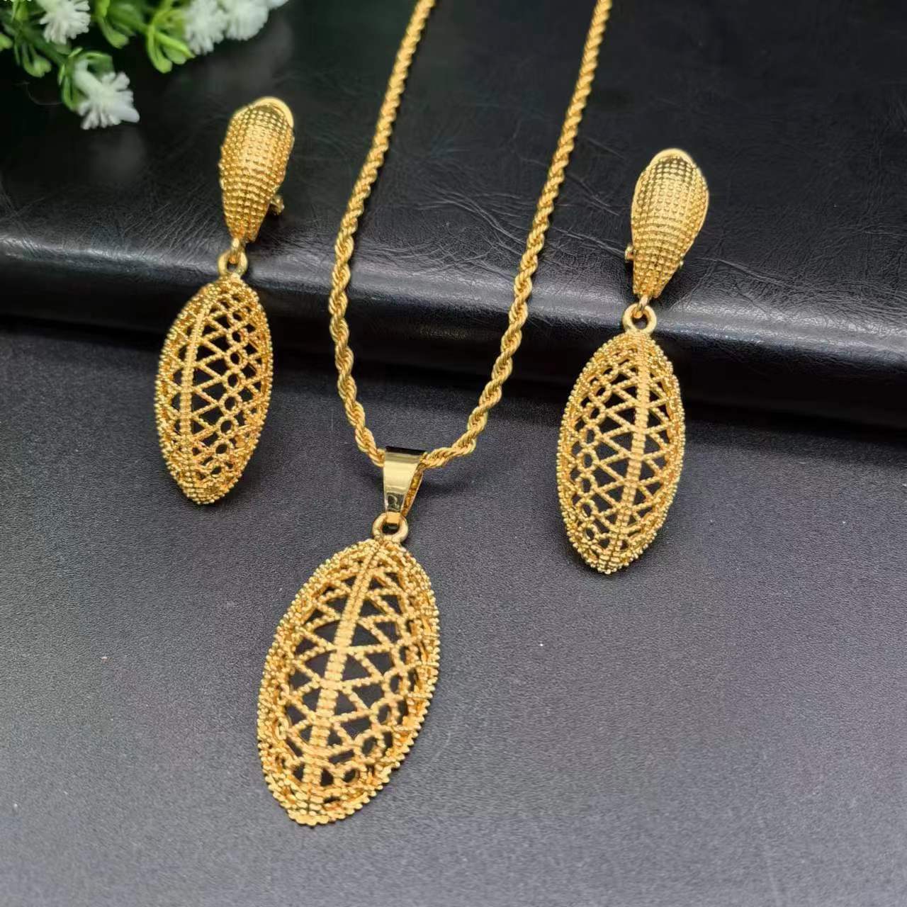Bridal Ancient French Gold Nigeria Female Jewelry Set