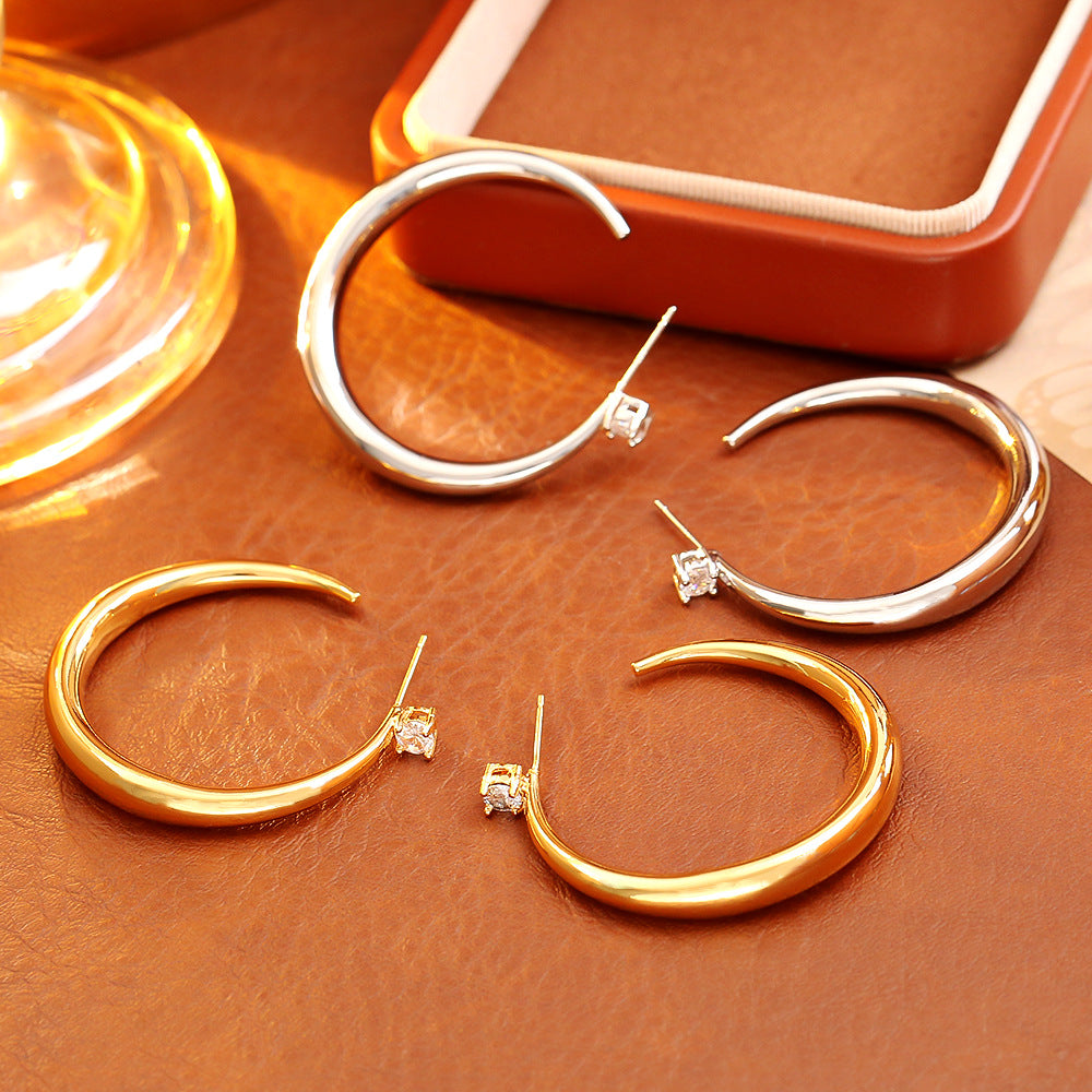 Big Ear Simple Temperament Exaggerated Design Rings