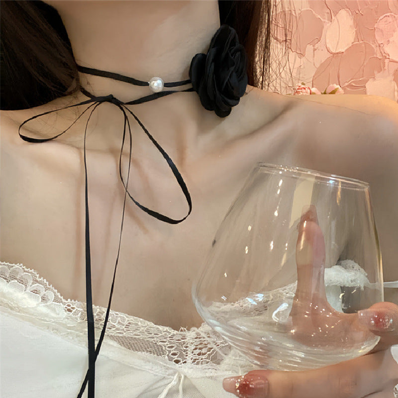 Style Super Fairy Retro Rose Pearl Collar