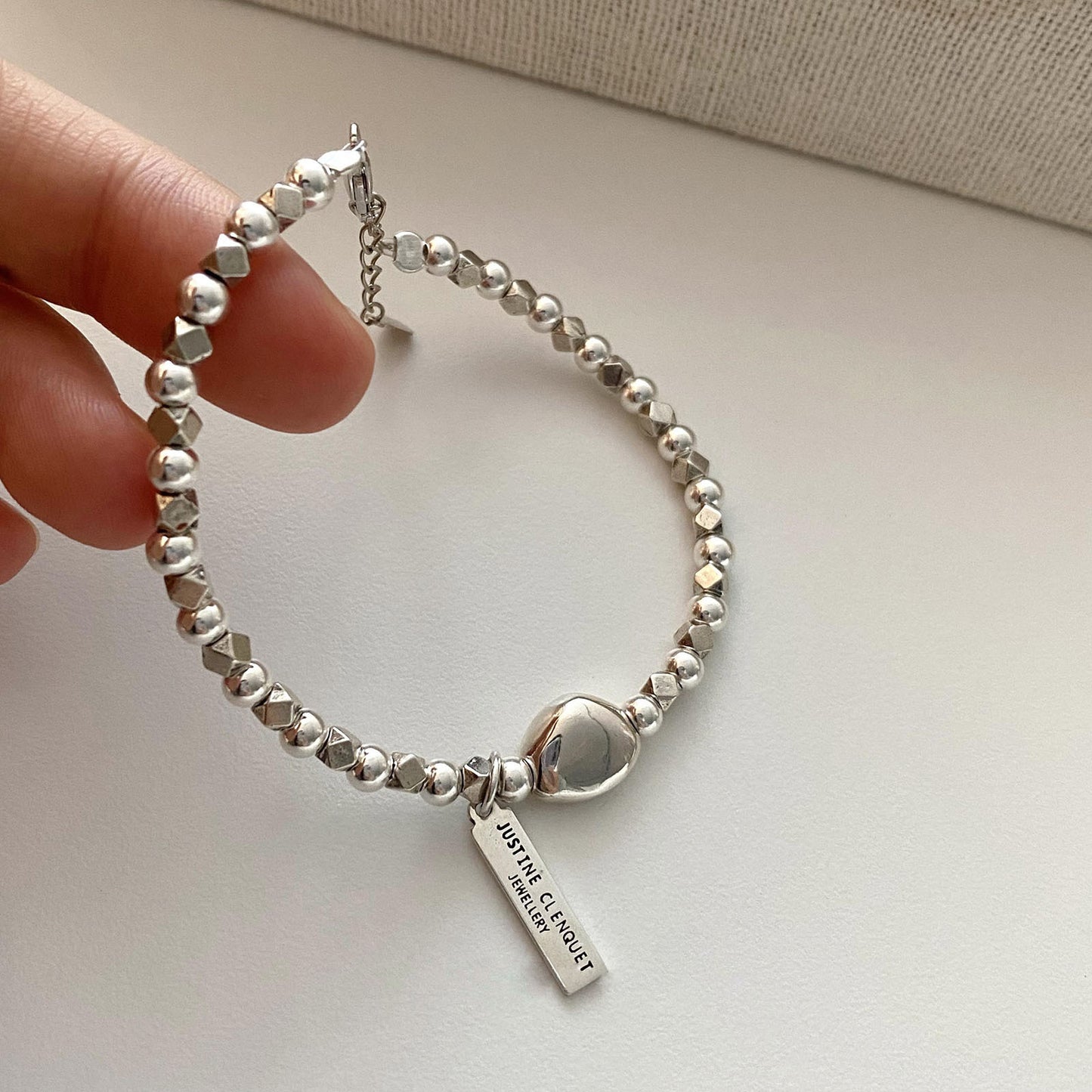 Women's Design Smiling Face Simple Personalized Cold Bracelets