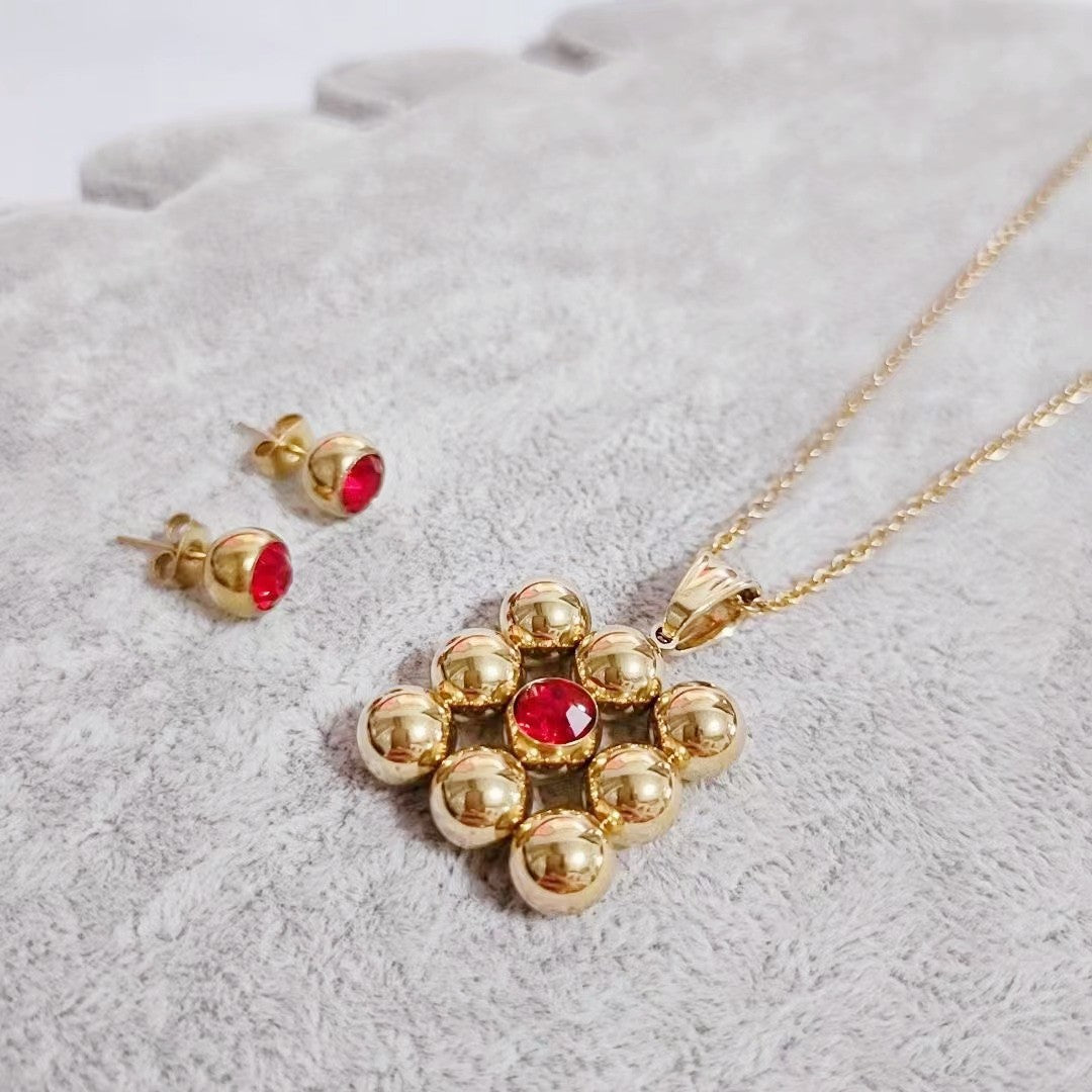 High Quality Color Protection Light Luxury Titanium Necklaces