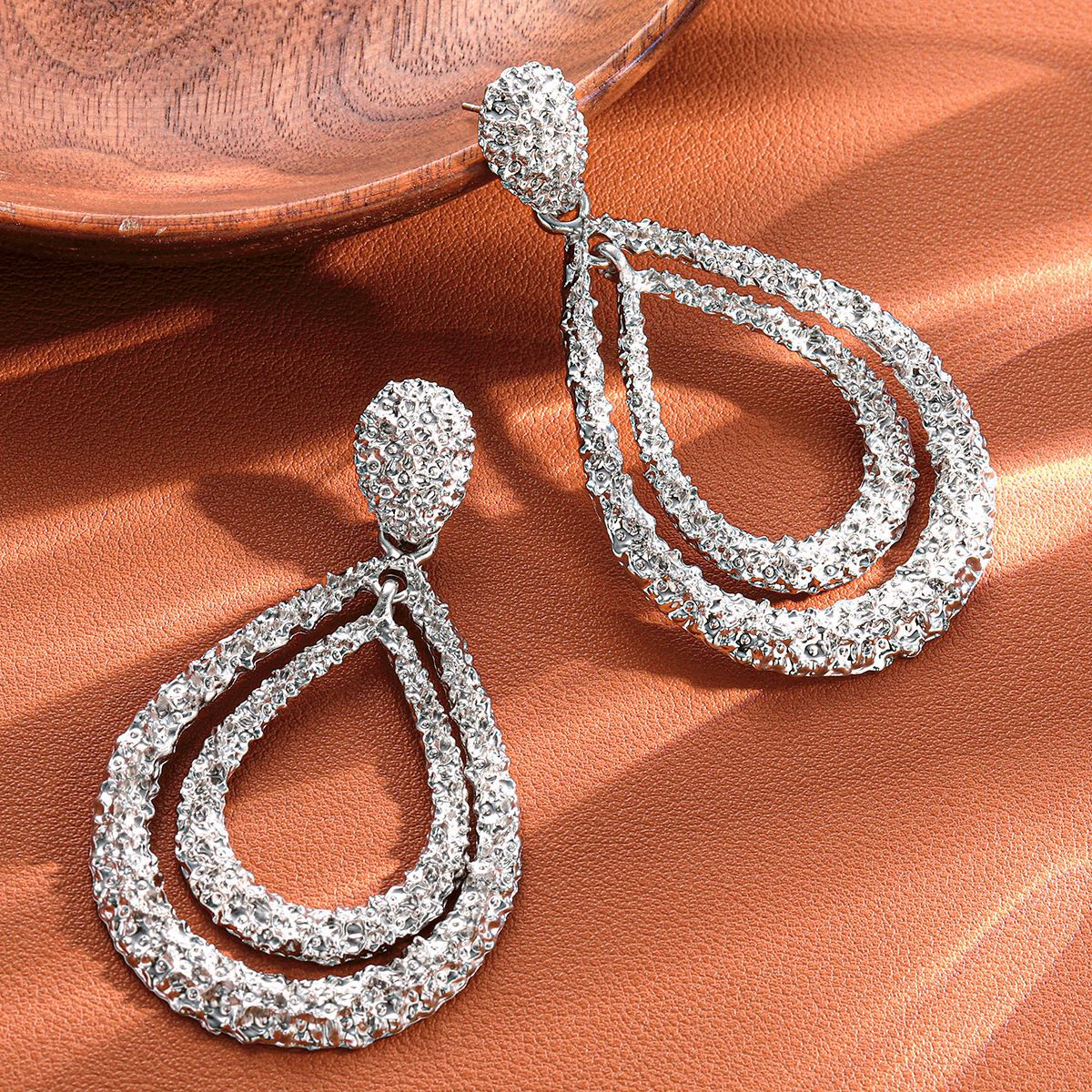 Fashion Exaggerated Drop-shaped Generous Creative Personalized Earrings