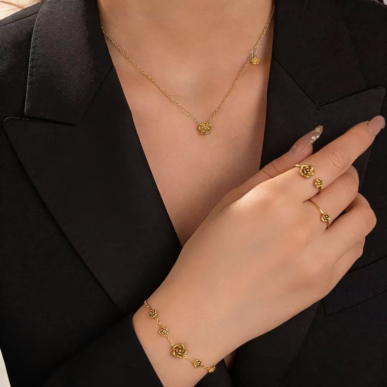 Women's Steel Rose Flower Fashion Simple High-grade Jewelry Set