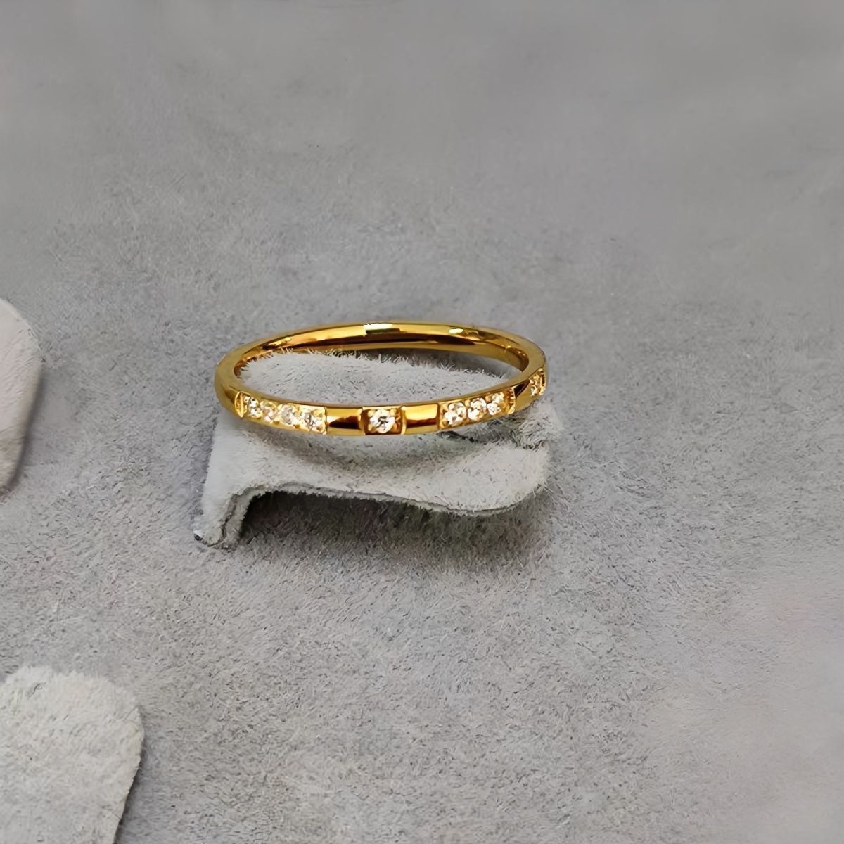 Rhinestone Zircon Couple Titanium Steel Design Ring