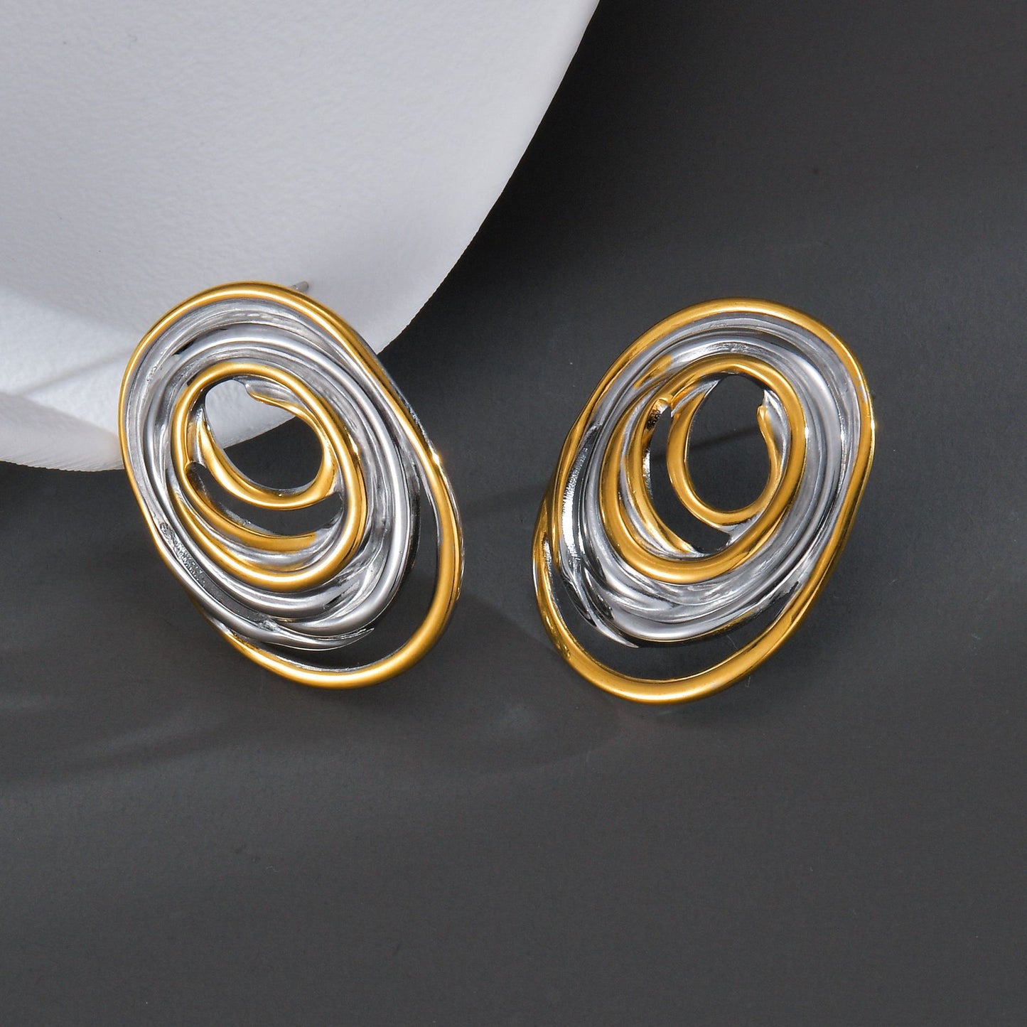 Women's Stainless Steel Pleated Wave Glossy Fashion Earrings